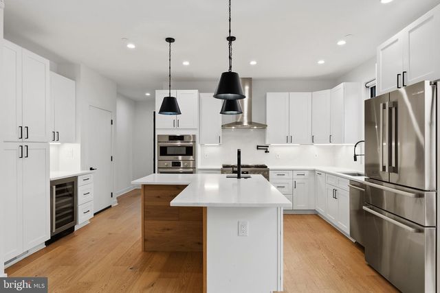 5015 ELM ST, Bethesda, MD 20814