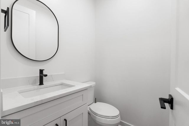 5015 ELM ST, Bethesda, MD 20814