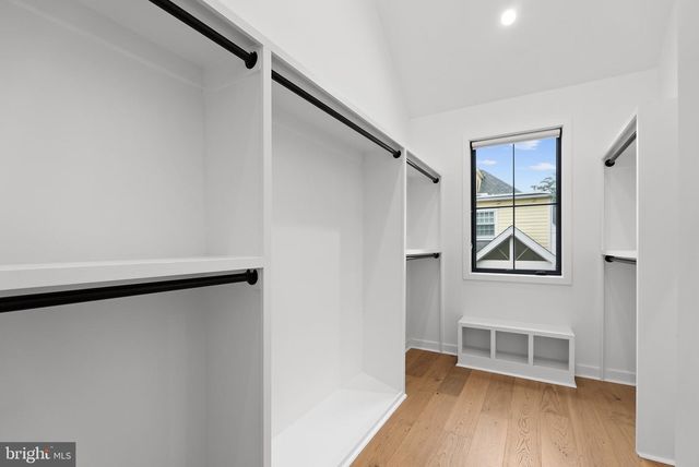 5015 ELM ST, Bethesda, MD 20814