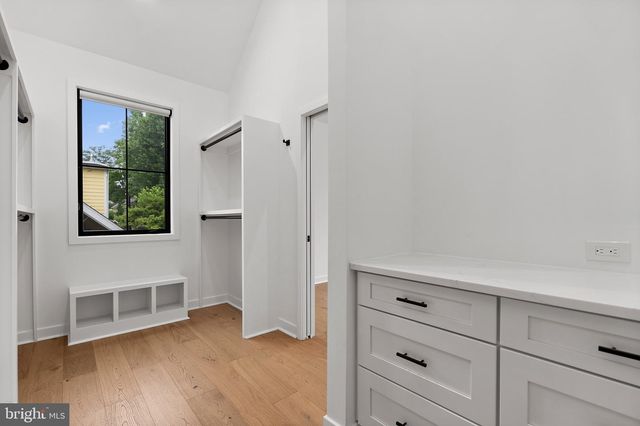 5015 ELM ST, Bethesda, MD 20814