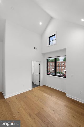 5015 ELM ST, Bethesda, MD 20814