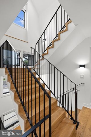 5015 ELM ST, Bethesda, MD 20814