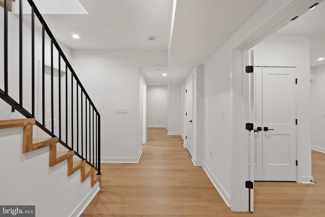 5015 ELM ST, Bethesda, MD 20814