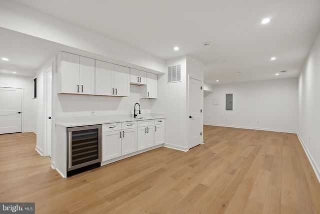 5015 ELM ST, Bethesda, MD 20814