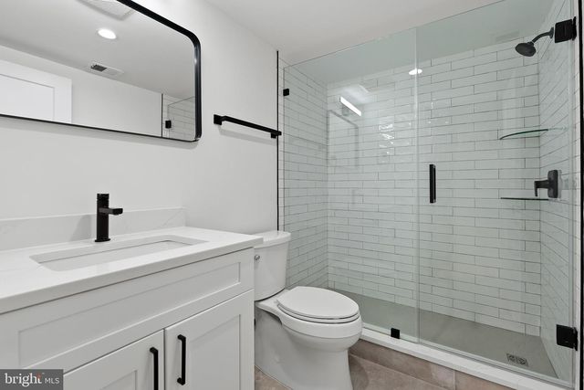 5015 ELM ST, Bethesda, MD 20814