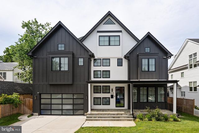 5015 ELM ST, Bethesda, MD 20814