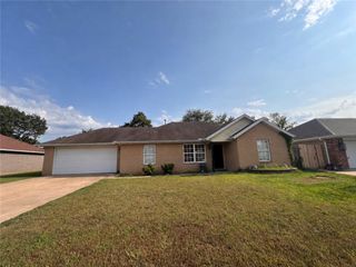18579 South Street, Springdale, AR 72764