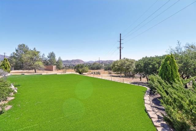 2040 Ross Avenue, Boulevard, CA 91905