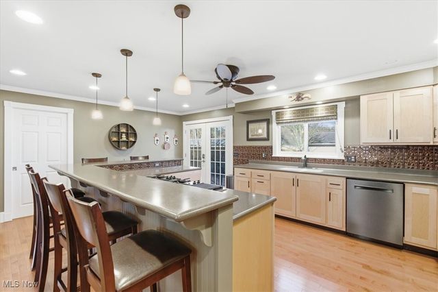524 6th Street, Marietta, OH 45750