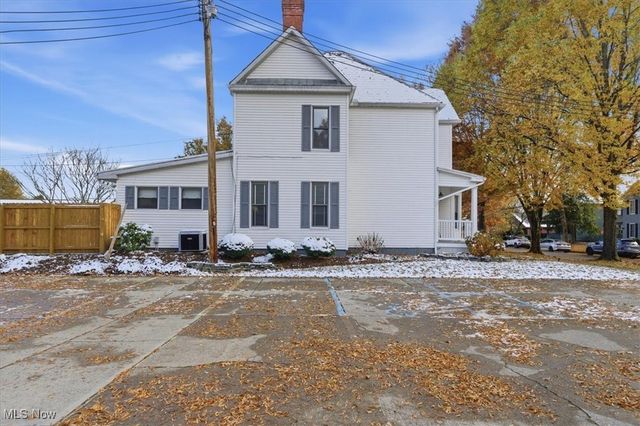 524 6th Street, Marietta, OH 45750