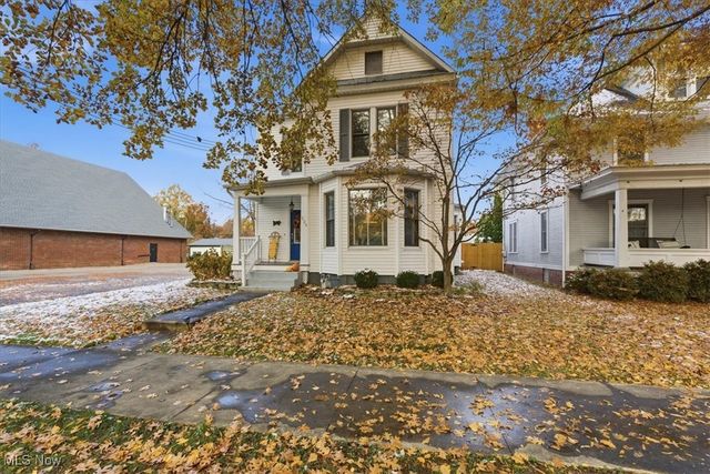 524 6th Street, Marietta, OH 45750