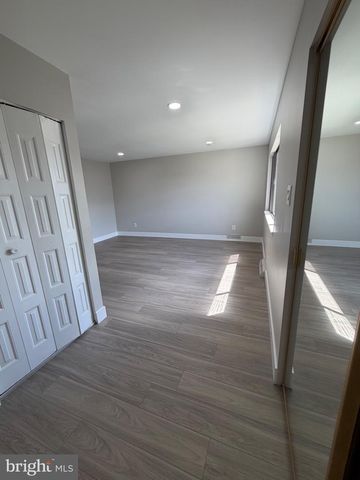503 BUNKER HILL RD, Harleysville, PA 19438