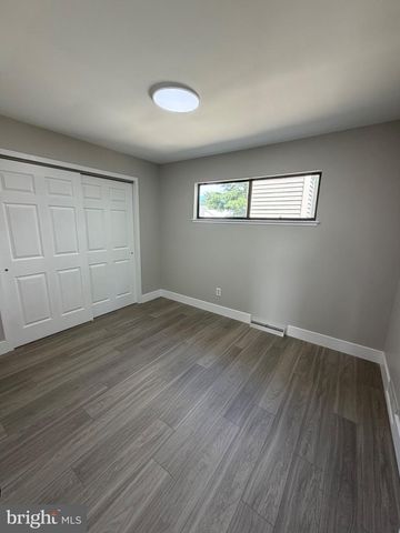 503 BUNKER HILL RD, Harleysville, PA 19438