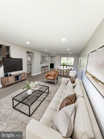 503 BUNKER HILL RD, Harleysville, PA 19438