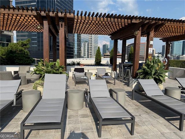 270 17th Street NW 2207, Atlanta, GA 30363