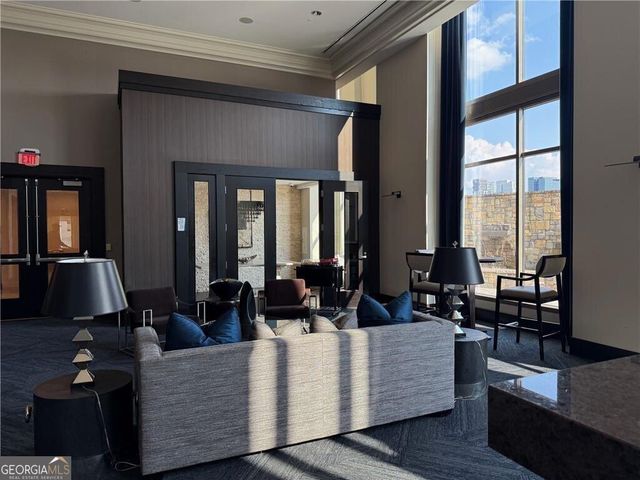 270 17th Street NW 2207, Atlanta, GA 30363