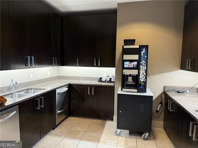 270 17th Street NW 2207, Atlanta, GA 30363