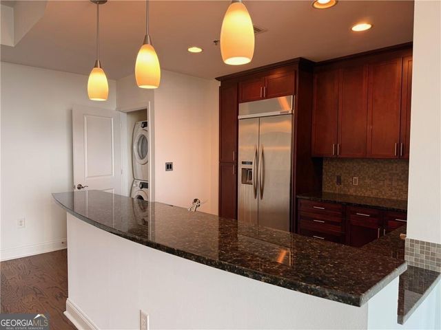 270 17th Street NW 2207, Atlanta, GA 30363