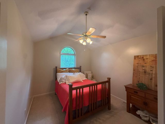 1102 Richliev Lane, Frankfort, KY 40601