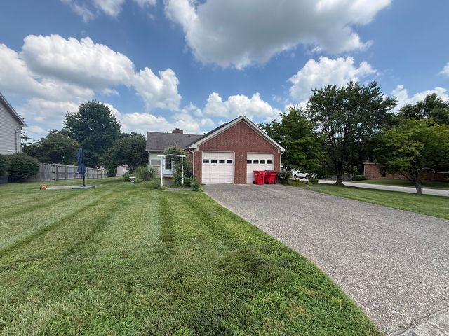 1102 Richliev Lane, Frankfort, KY 40601