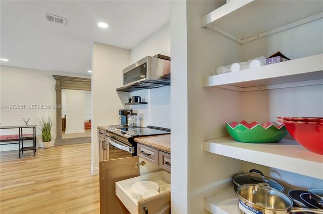 1315 Gallinule Dr, Delray Beach, FL 33444