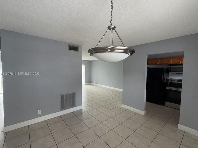 4251 NW 5th St 108, Plantation, FL 33317