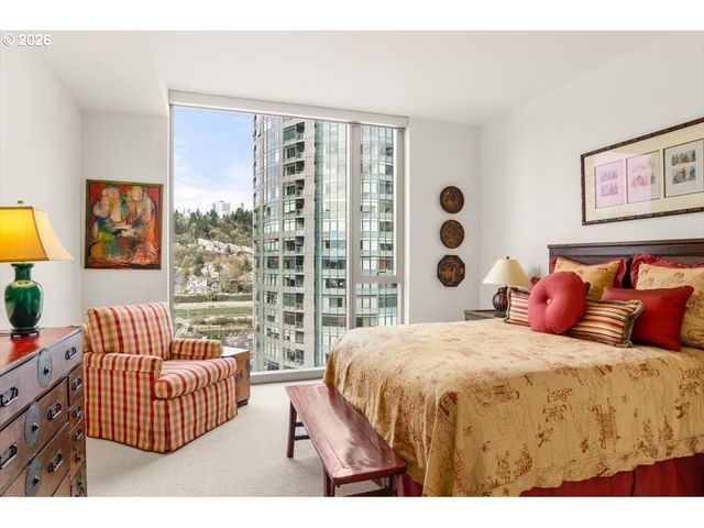 841 S GAINES St 1412, Portland, OR 97239