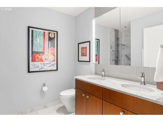 841 S GAINES St 1412, Portland, OR 97239