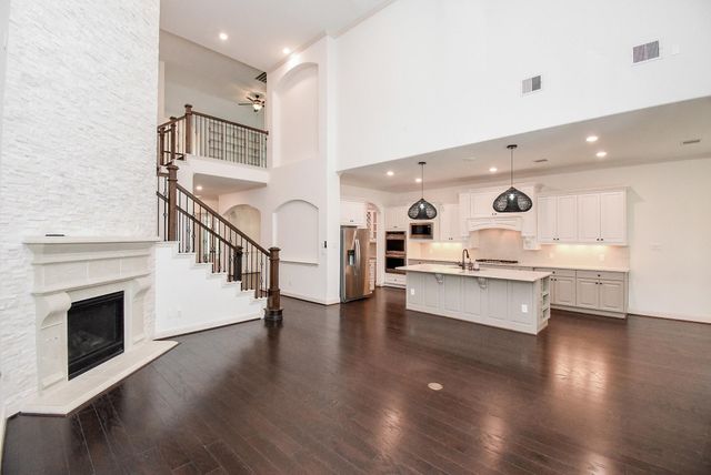18906 Trinity Star Drive, Cypress, TX 77433