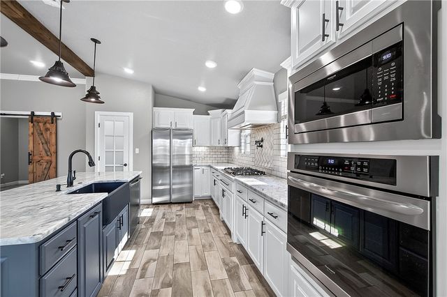 1807 Shelby Street, Pea Ridge, AR 72751