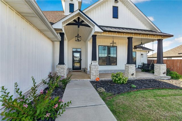 1807 Shelby Street, Pea Ridge, AR 72751