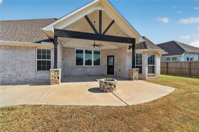 1807 Shelby Street, Pea Ridge, AR 72751