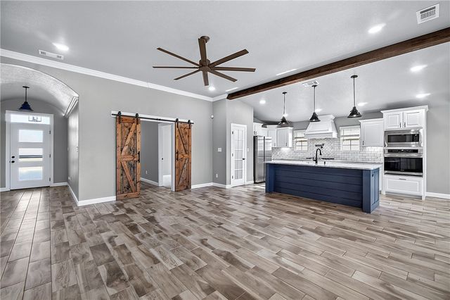 1807 Shelby Street, Pea Ridge, AR 72751