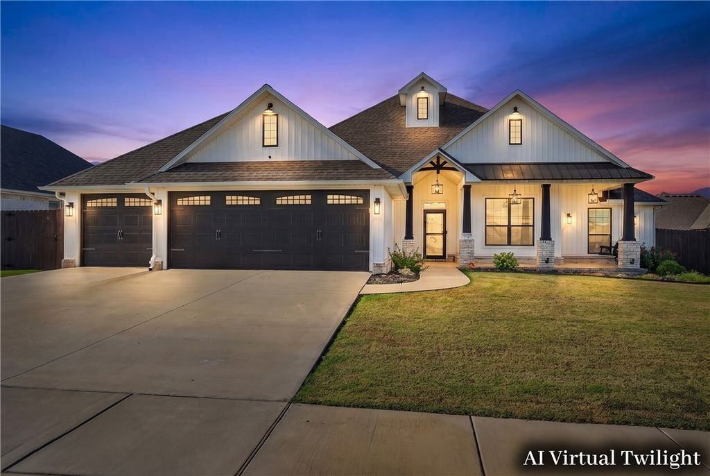 1807 Shelby Street, Pea Ridge, AR 72751