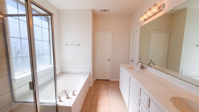 610 Louder Way, Fate, TX 75087
