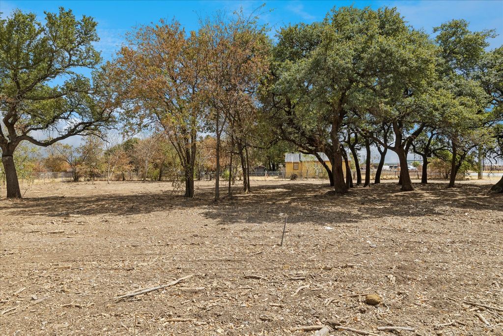 1514 W Bankhead Highway, Weatherford, TX 76086 — photo 2