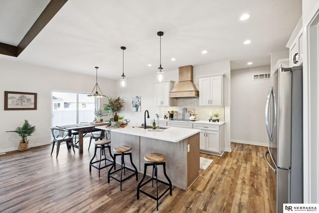 7320 Augustine Avenue, Lincoln, NE 68516