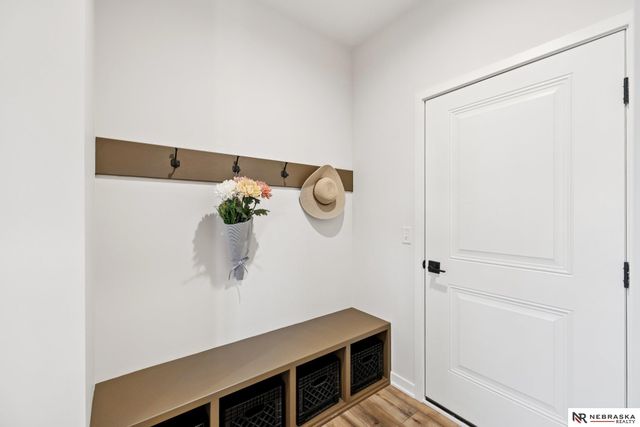 7320 Augustine Avenue, Lincoln, NE 68516