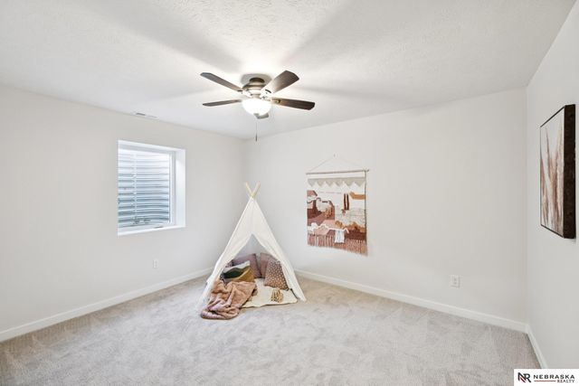 7320 Augustine Avenue, Lincoln, NE 68516