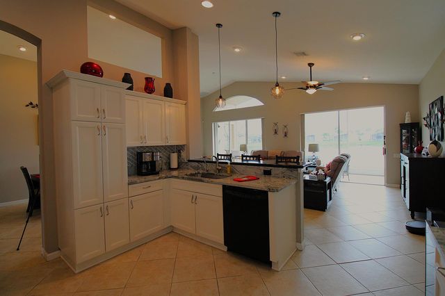 362 NW Sunview Way, Port St. Lucie, FL 34986