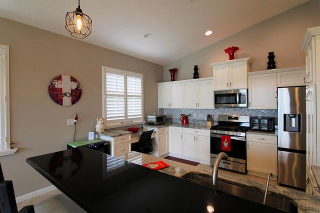 362 NW Sunview Way, Port St. Lucie, FL 34986