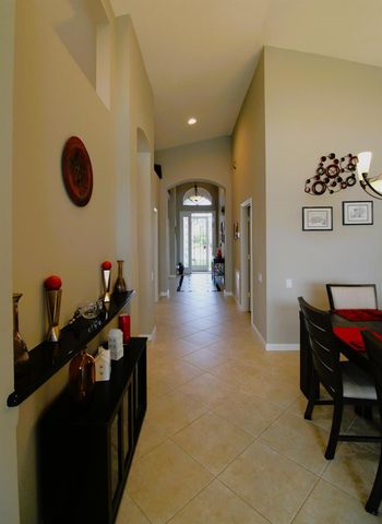 362 NW Sunview Way, Port St. Lucie, FL 34986