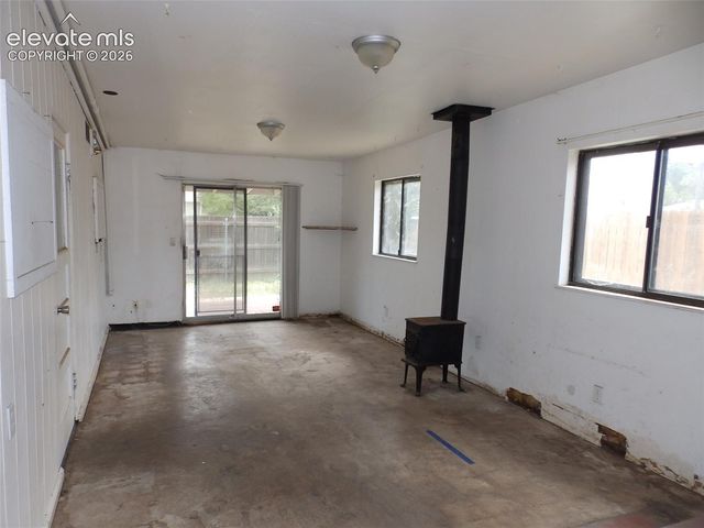 1901 S El Paso Avenue, Colorado Springs, CO 80905