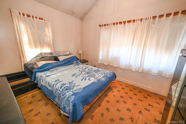 165 Cochran Place, Valley Stream, NY 11581