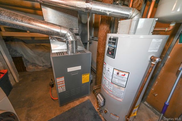 165 Cochran Place, Valley Stream, NY 11581