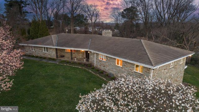 5 LOCHVIEW CT, Lutherville Timonium, MD 21093