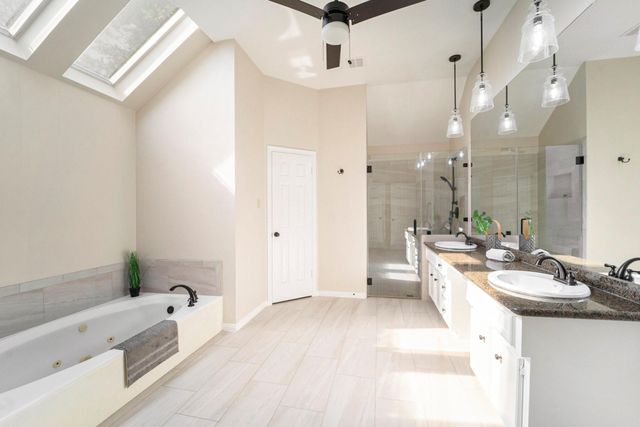 15214 Park Estates Lane, Houston, TX 77062