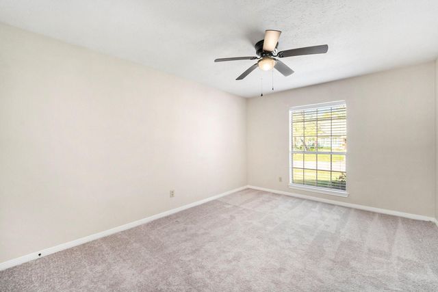 15214 Park Estates Lane, Houston, TX 77062