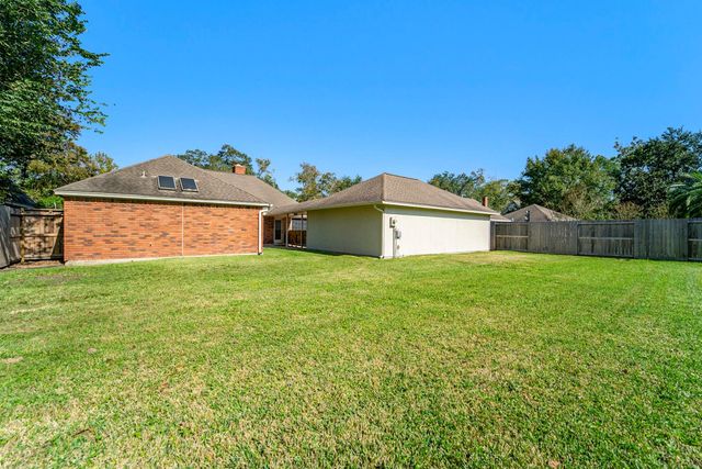 15214 Park Estates Lane, Houston, TX 77062