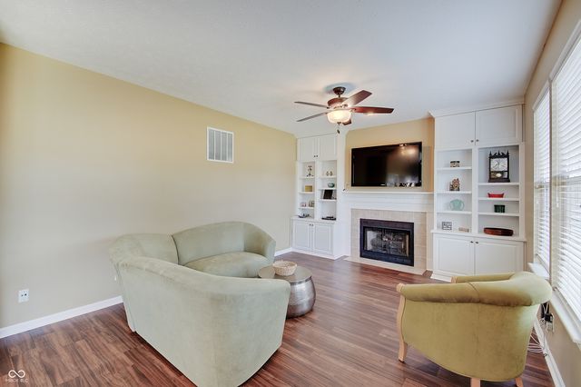 13172 Turquoise Circle, Carmel, IN 46033